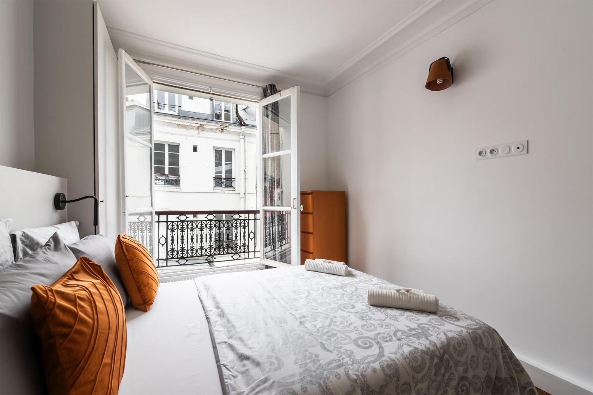 Le Reflet Parisien - Appt Pour 4 Paris Apartamento Exterior foto